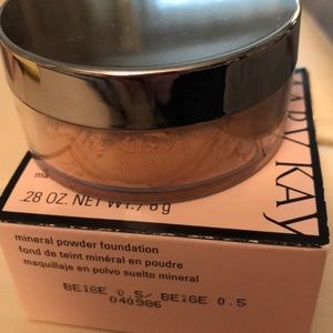 Mineral powder foundation